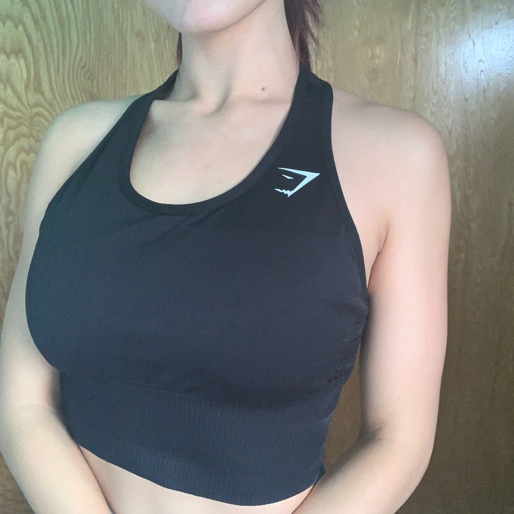 GYMSHARK BLACK WORKOUT TOP/BRA